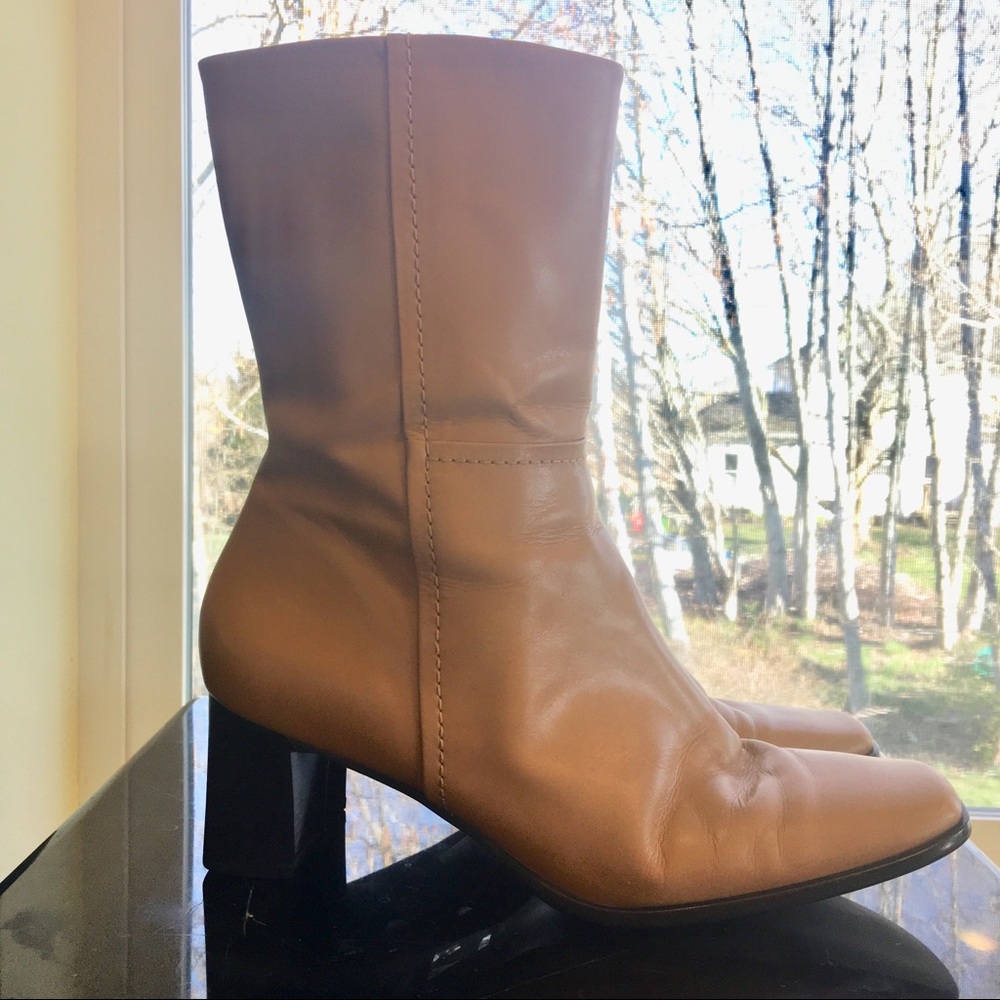 Nickels Tan Heeled Boots, 8.5